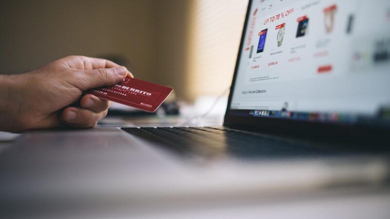 Consequences of paying the minimum on your credit card